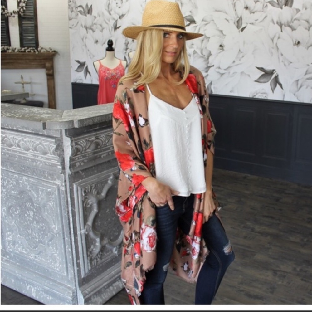 Infinity Raine Taupe floral (roses) Kimono, OS NWT